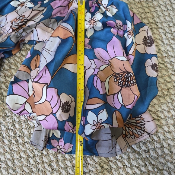 Floral Off-Shoulder Dress in Blue and Pink - Picture 5 of 9